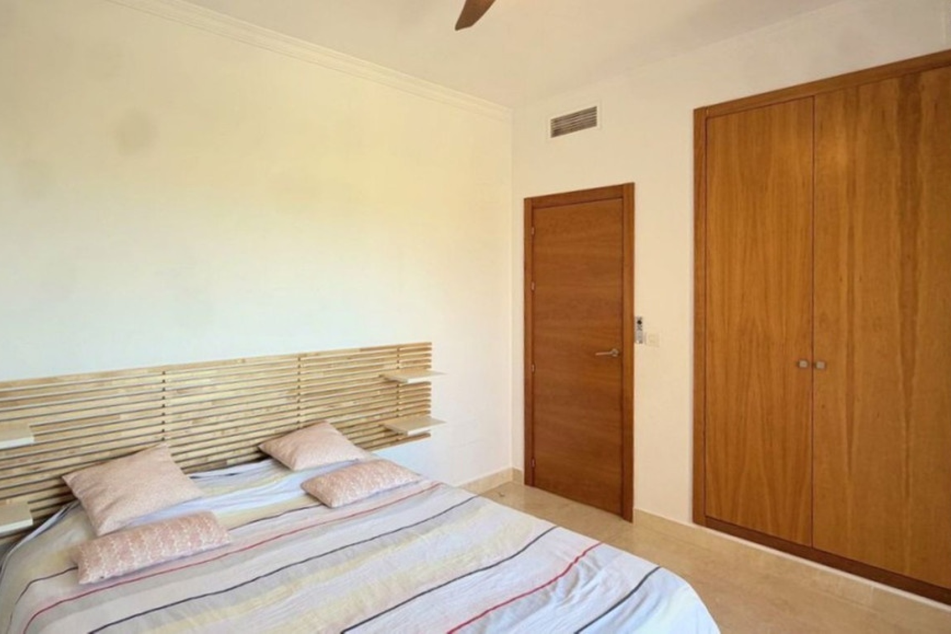 Wiederverkauf - Villa - Estepona - Estepona Centro