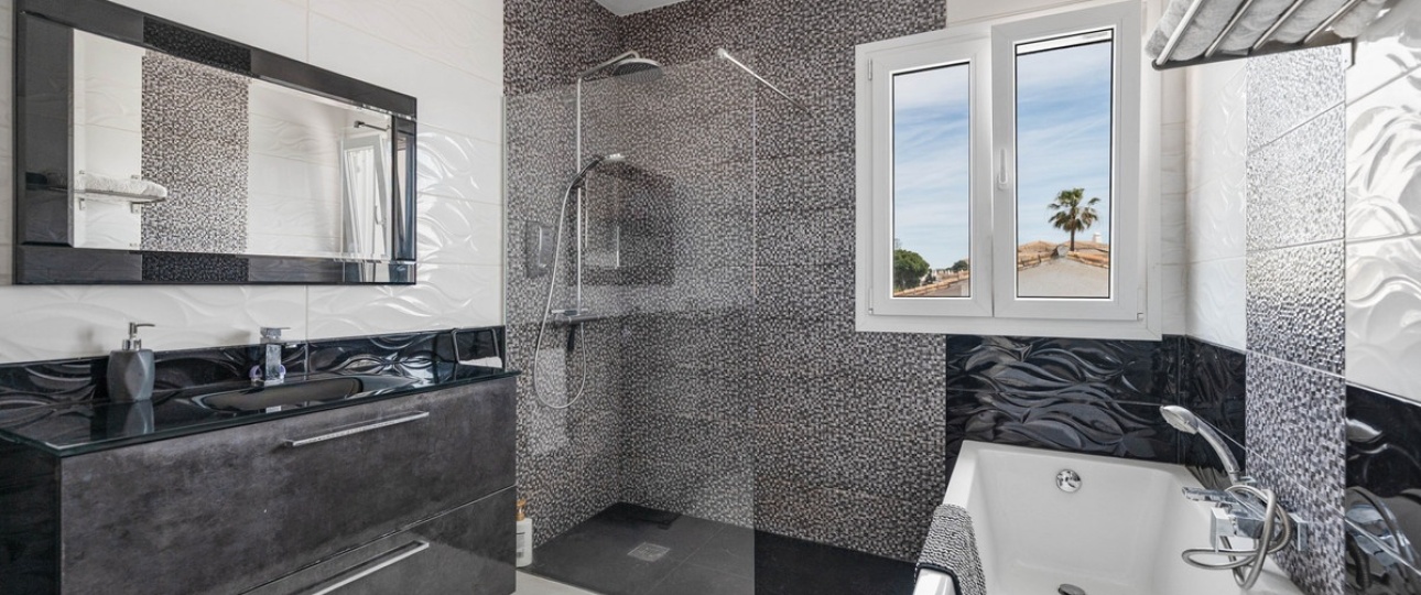 Wiederverkauf - Villa - Estepona - Estepona Centro