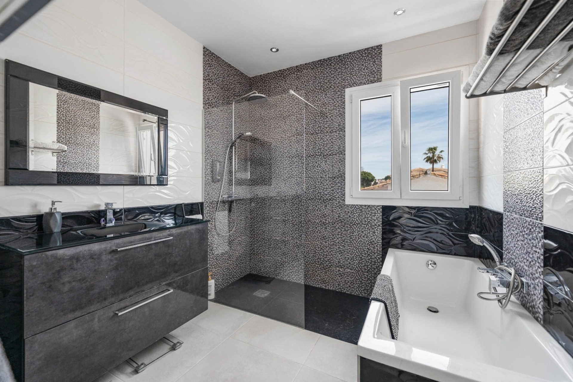 Wiederverkauf - Villa - Estepona - Estepona Centro
