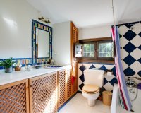 Wiederverkauf - Villa - Estepona - Estepona Centro