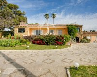 Wiederverkauf - Villa - Estepona - Estepona Centro
