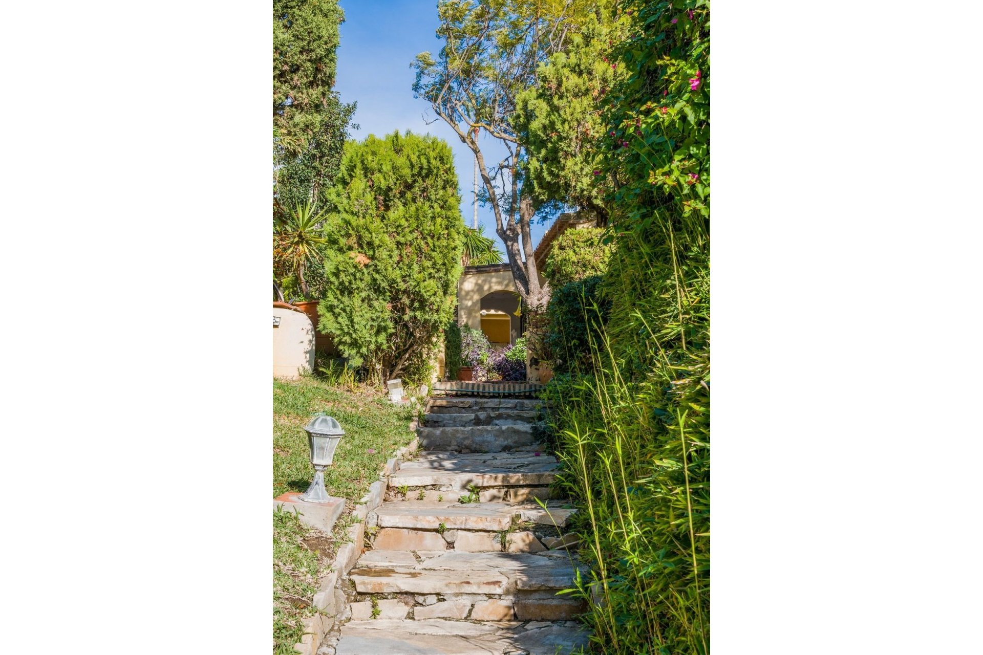 Wiederverkauf - Villa - Estepona - Estepona Centro