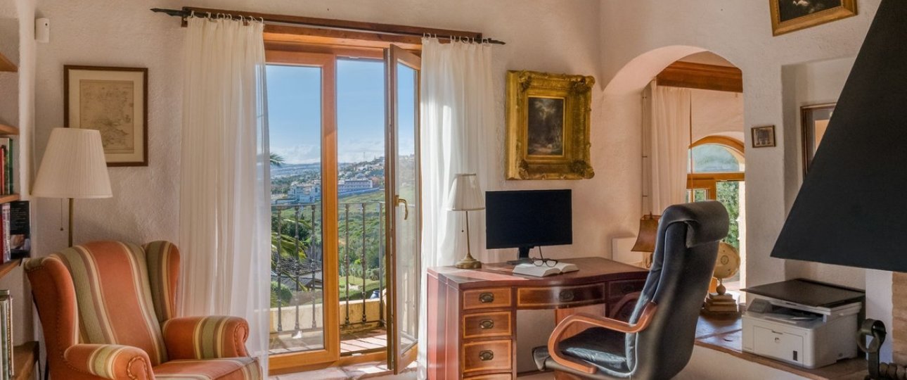 Wiederverkauf - Villa - Estepona - Estepona Centro