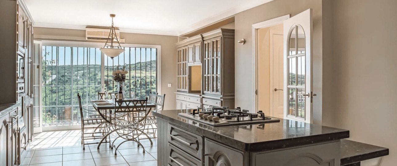 Wiederverkauf - Villa - Estepona - Estepona Centro