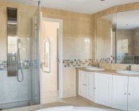 Wiederverkauf - Villa - Estepona - Estepona Centro