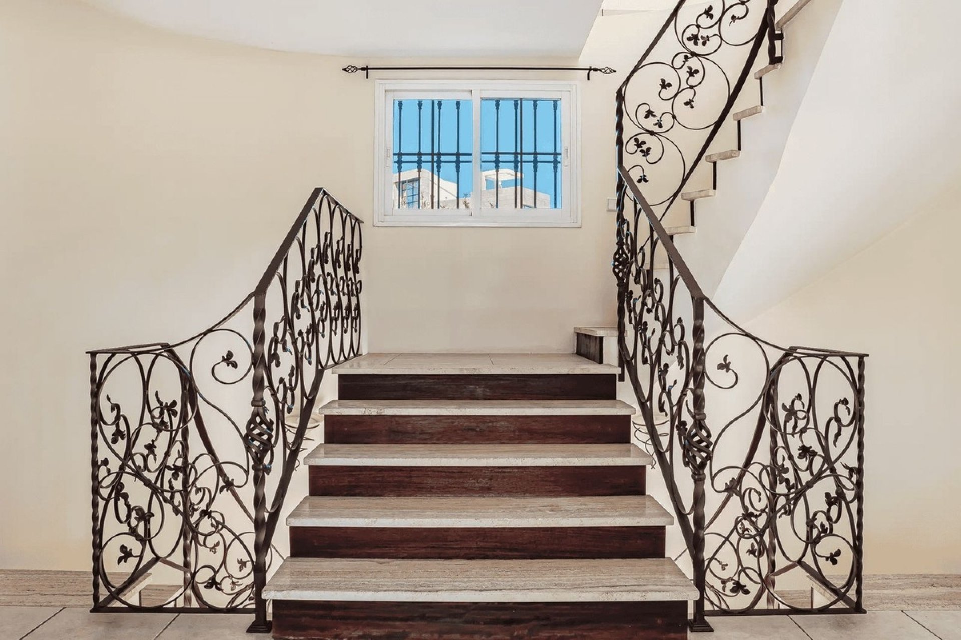 Wiederverkauf - Villa - Estepona - Estepona Centro