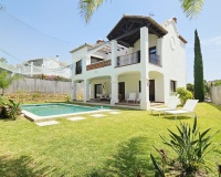 Wiederverkauf - Villa - Estepona - Estepona Centro