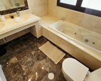 Wiederverkauf - Villa - Estepona - Estepona Centro
