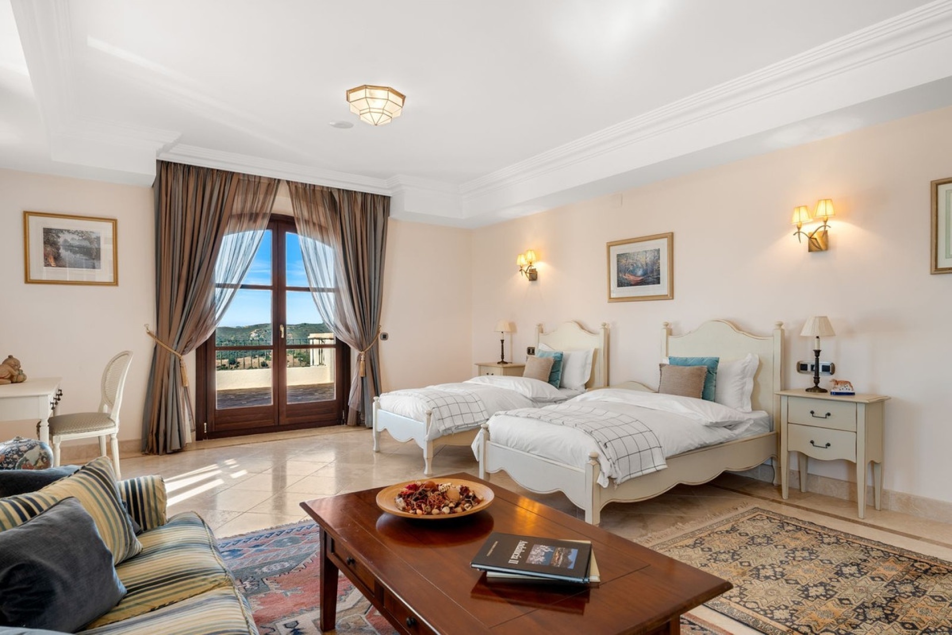 Wiederverkauf - Villa - Estepona - Estepona Centro