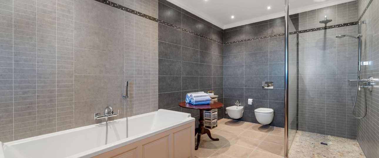Wiederverkauf - Villa - Estepona - Estepona Centro