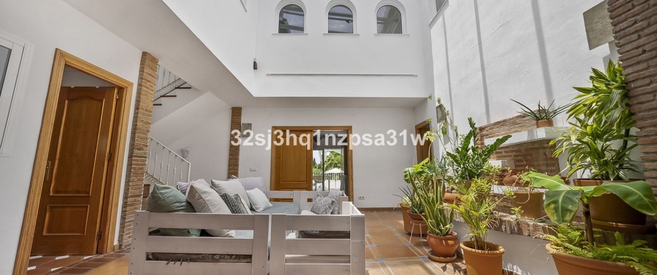 Wiederverkauf - Villa - Estepona - Estepona Centro