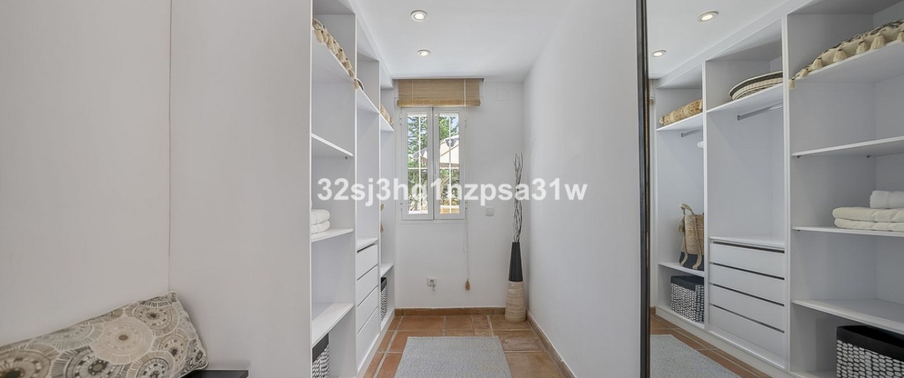 Wiederverkauf - Villa - Estepona - Estepona Centro