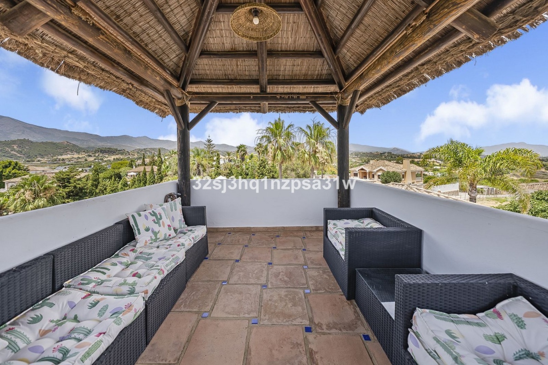 Wiederverkauf - Villa - Estepona - Estepona Centro