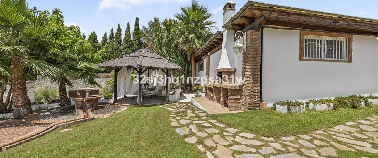 Wiederverkauf - Villa - Estepona - Estepona Centro