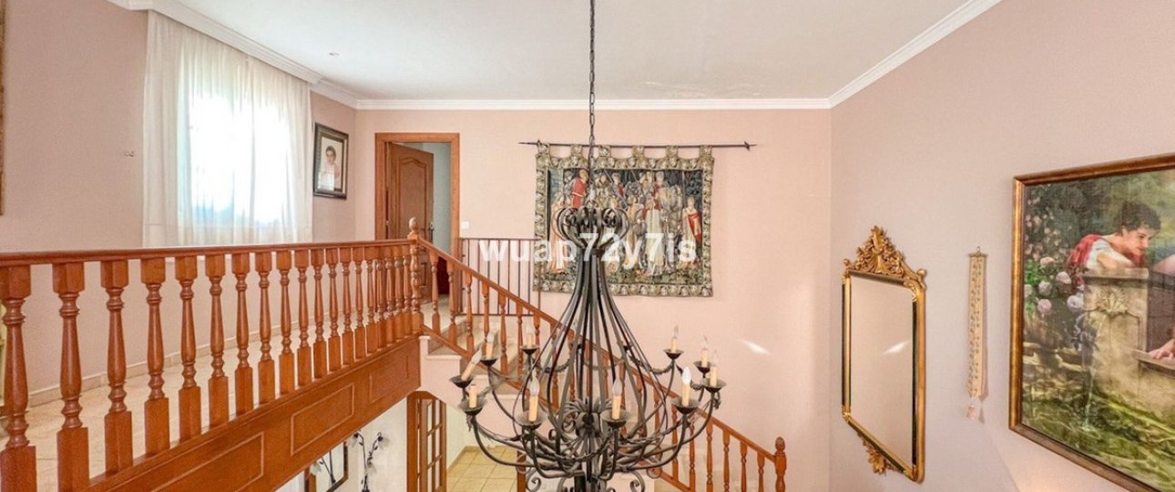 Wiederverkauf - Villa - Estepona - Estepona Centro