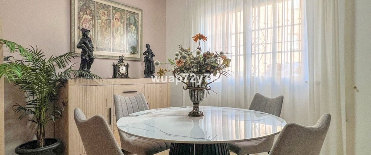 Wiederverkauf - Villa - Estepona - Estepona Centro