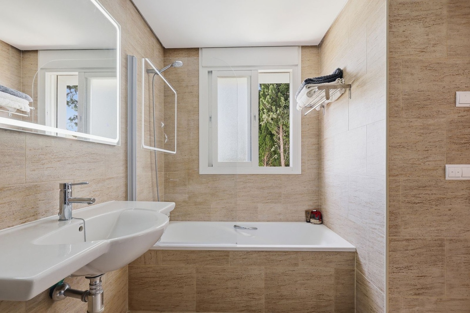 Wiederverkauf - Villa - Estepona - Estepona Centro
