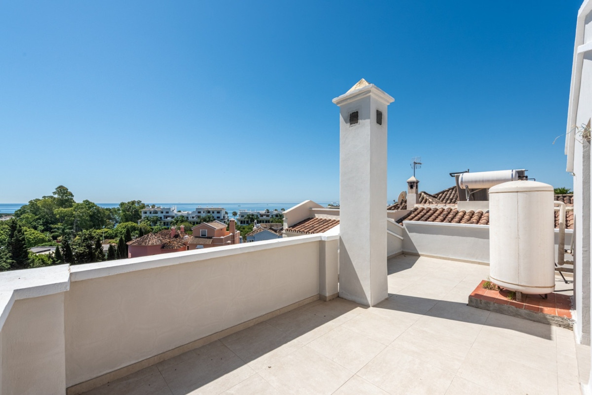 Wiederverkauf - Villa - Estepona - Estepona Centro