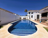 Wiederverkauf - Villa - Estepona - Estepona Centro