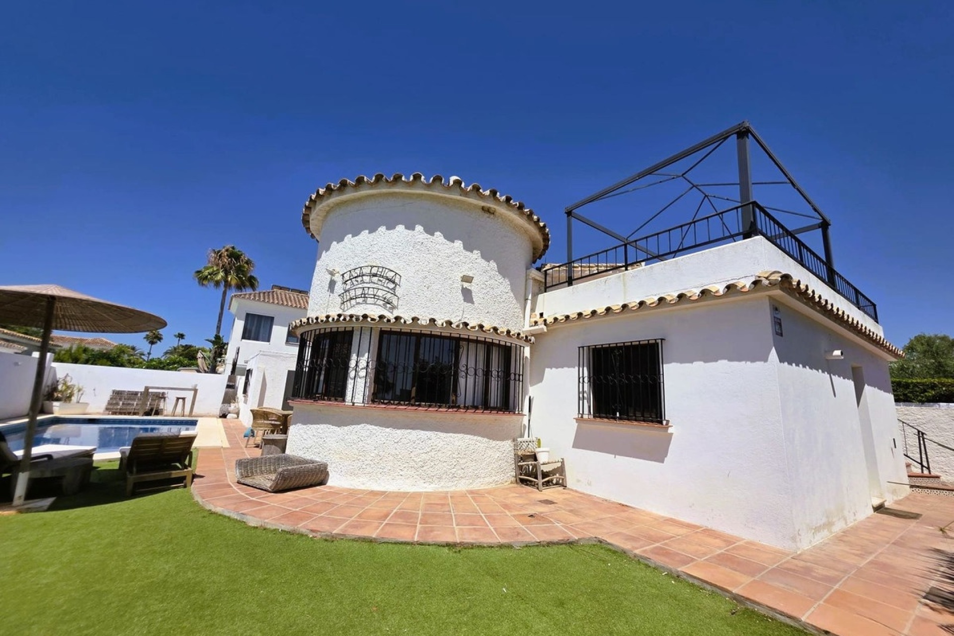 Wiederverkauf - Villa - Estepona - Estepona Centro