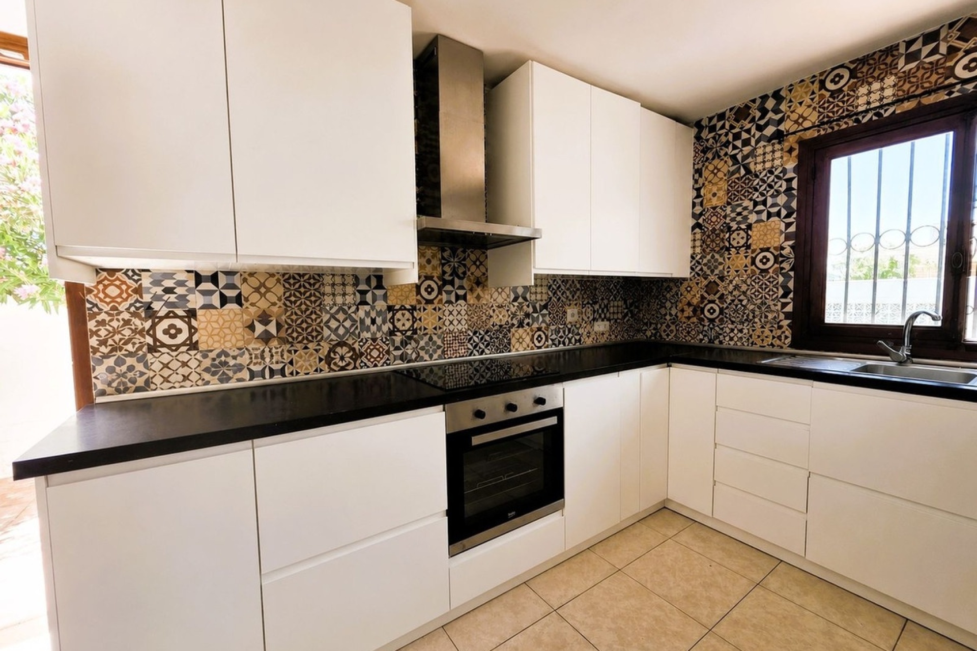 Wiederverkauf - Villa - Estepona - Estepona Centro