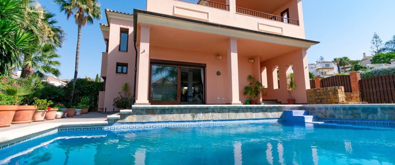 Wiederverkauf - Villa - Estepona - Estepona Centro