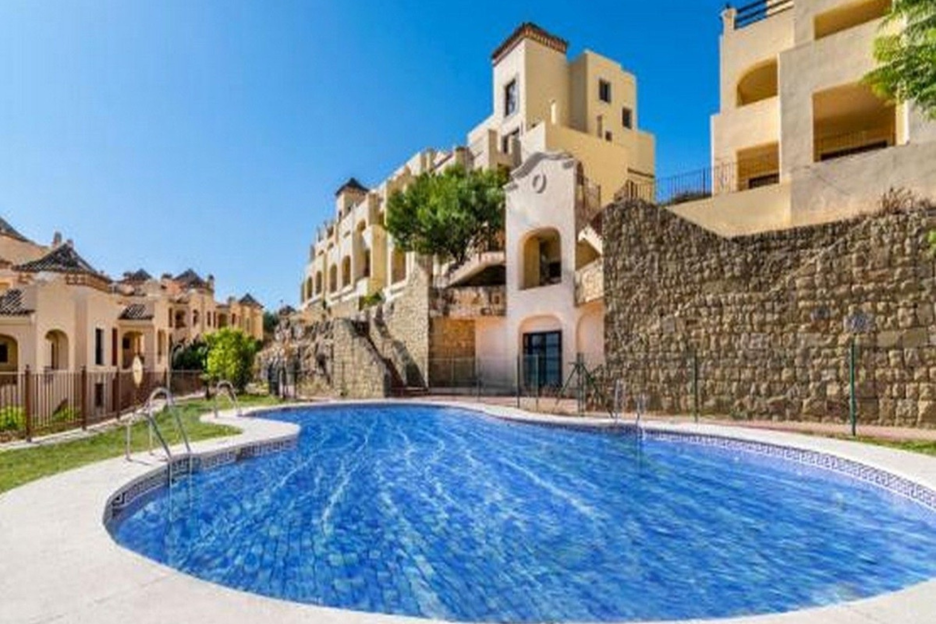 Wiederverkauf - Villa - Estepona - Estepona Centro