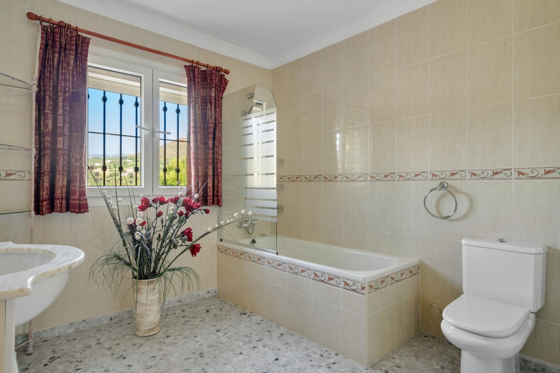 Wiederverkauf - Villa - Estepona - Estepona Centro