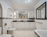 Wiederverkauf - Villa - Estepona - Estepona Centro