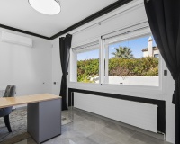Wiederverkauf - Villa - Estepona - Estepona Centro