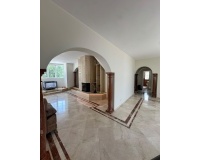 Wiederverkauf - Villa - Estepona - Estepona Centro