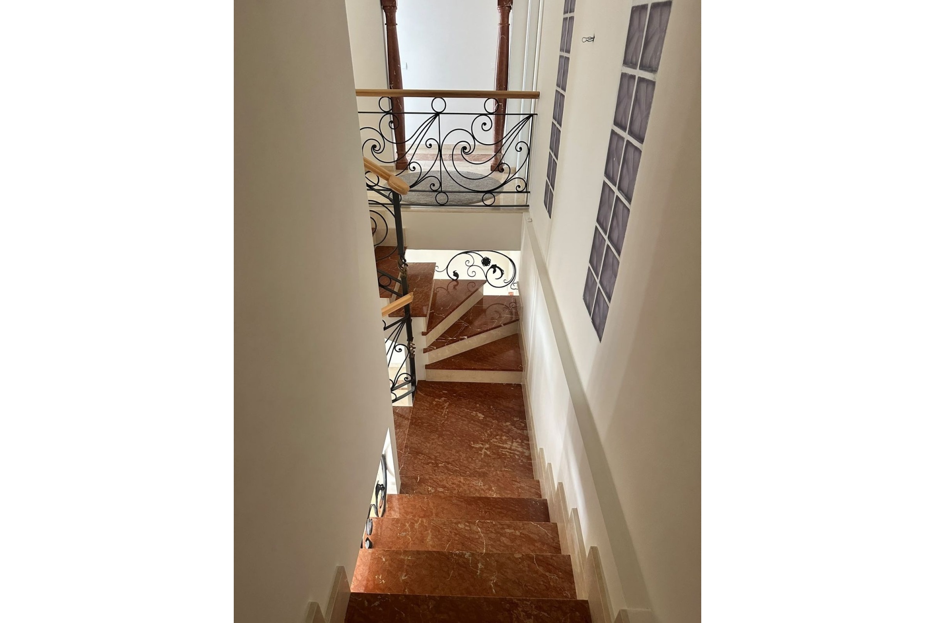 Wiederverkauf - Villa - Estepona - Estepona Centro