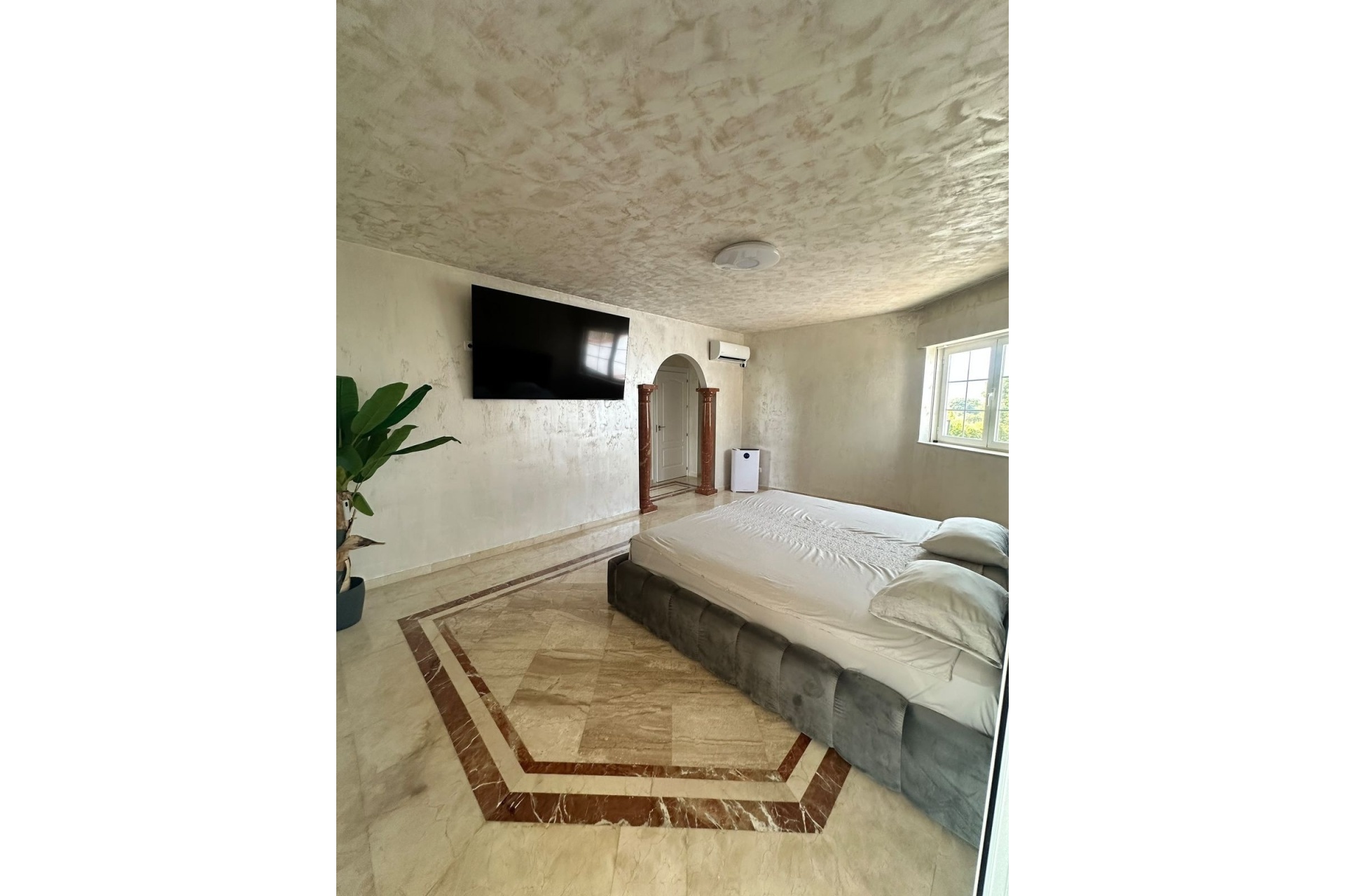 Wiederverkauf - Villa - Estepona - Estepona Centro