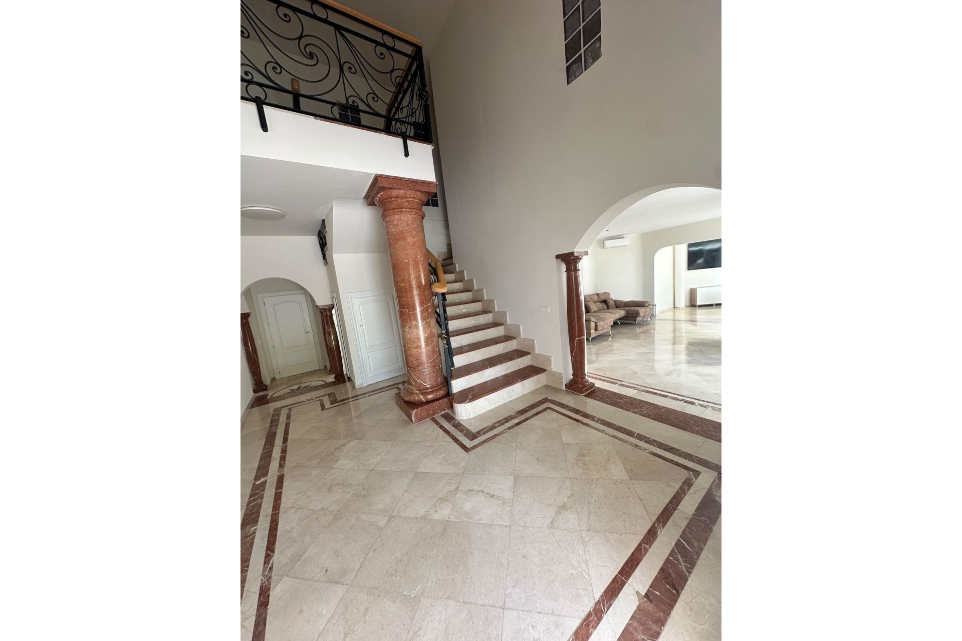 Wiederverkauf - Villa - Estepona - Estepona Centro