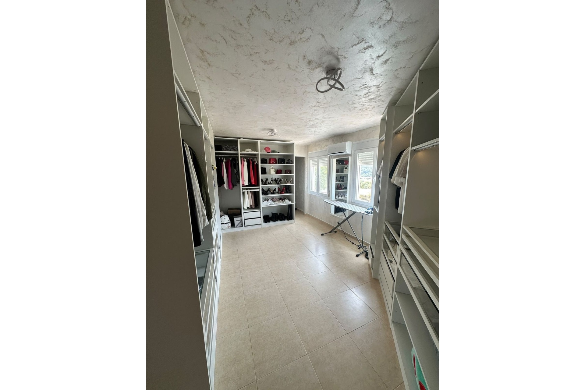 Wiederverkauf - Villa - Estepona - Estepona Centro