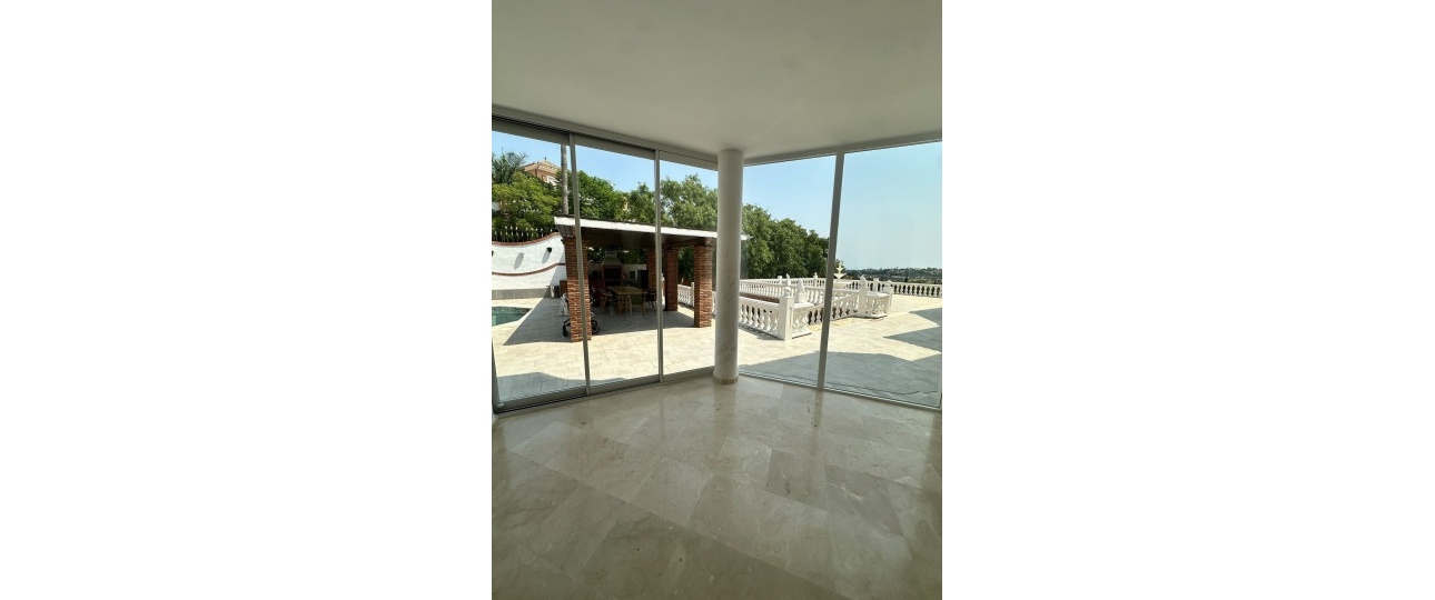 Wiederverkauf - Villa - Estepona - Estepona Centro