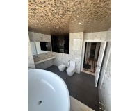 Wiederverkauf - Villa - Estepona - Estepona Centro