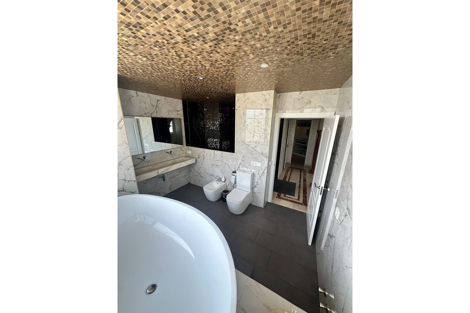 Wiederverkauf - Villa - Estepona - Estepona Centro
