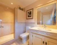 Wiederverkauf - Villa - Estepona - Estepona Centro