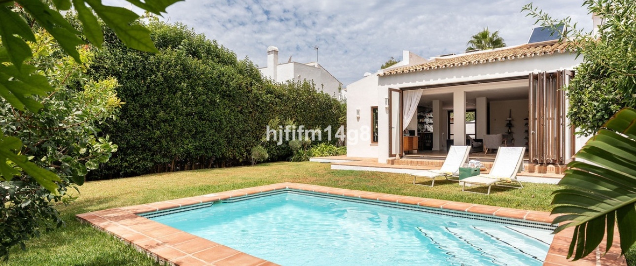 Wiederverkauf - Villa - Estepona - Estepona Centro