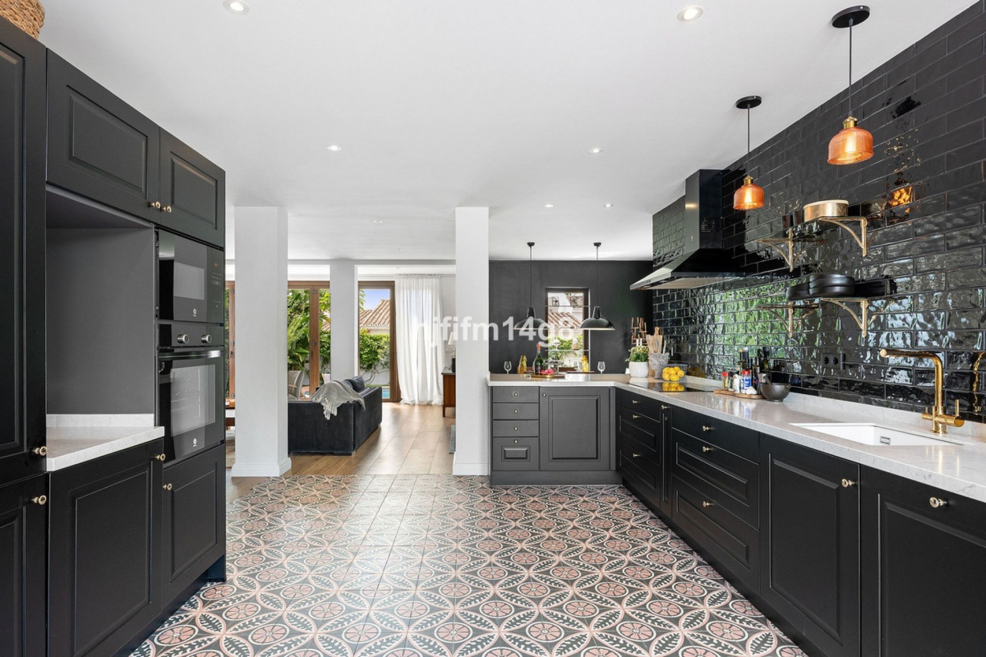 Wiederverkauf - Villa - Estepona - Estepona Centro