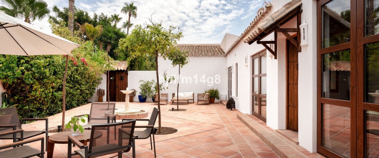 Wiederverkauf - Villa - Estepona - Estepona Centro