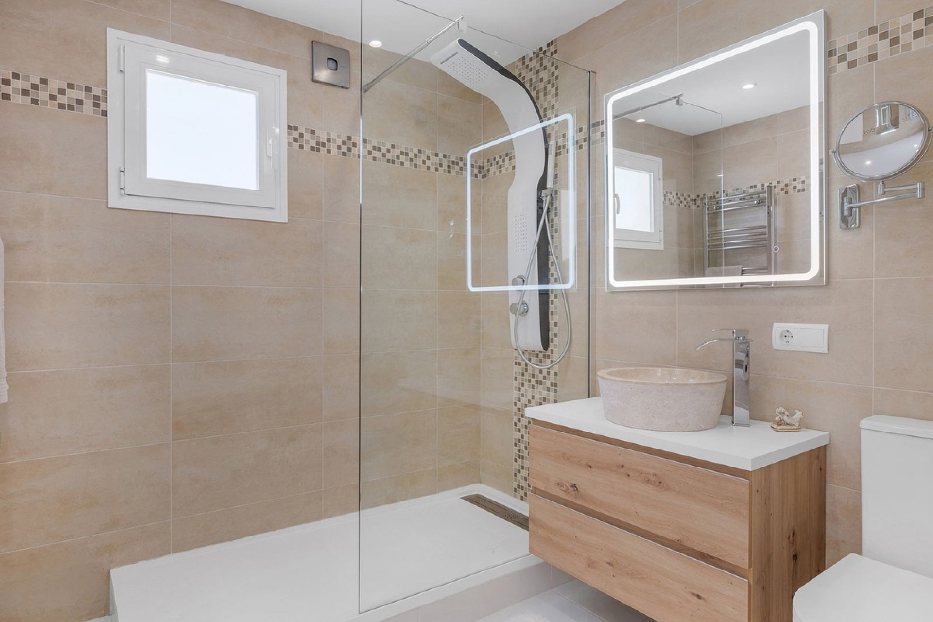 Wiederverkauf - Villa - Estepona - Estepona Centro