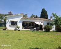 Wiederverkauf - Villa - Estepona - Estepona Centro