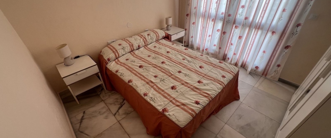 Wiederverkauf - Villa - Estepona - Estepona Centro