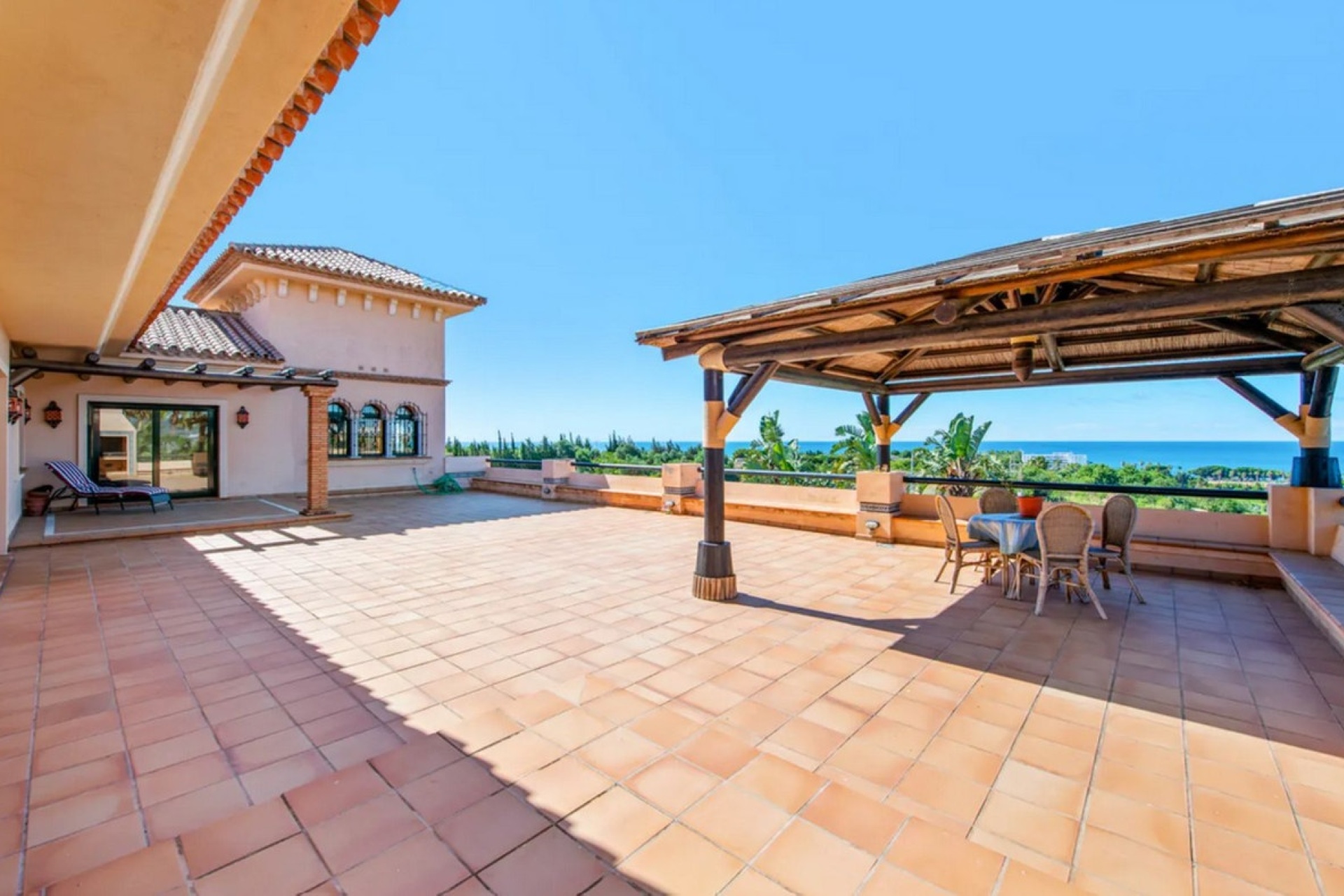 Wiederverkauf - Villa - Estepona - Estepona Centro