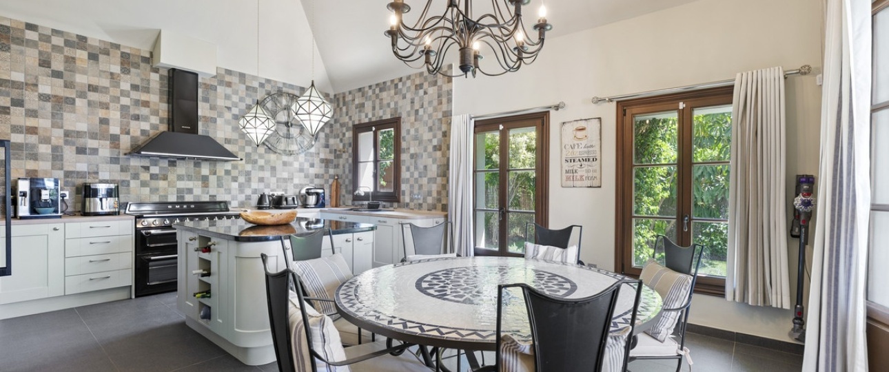 Wiederverkauf - Villa - Estepona - Estepona Centro