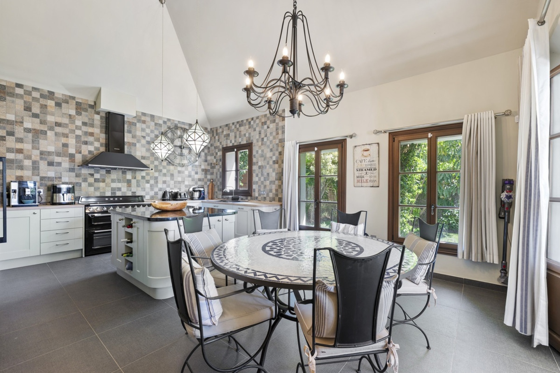 Wiederverkauf - Villa - Estepona - Estepona Centro