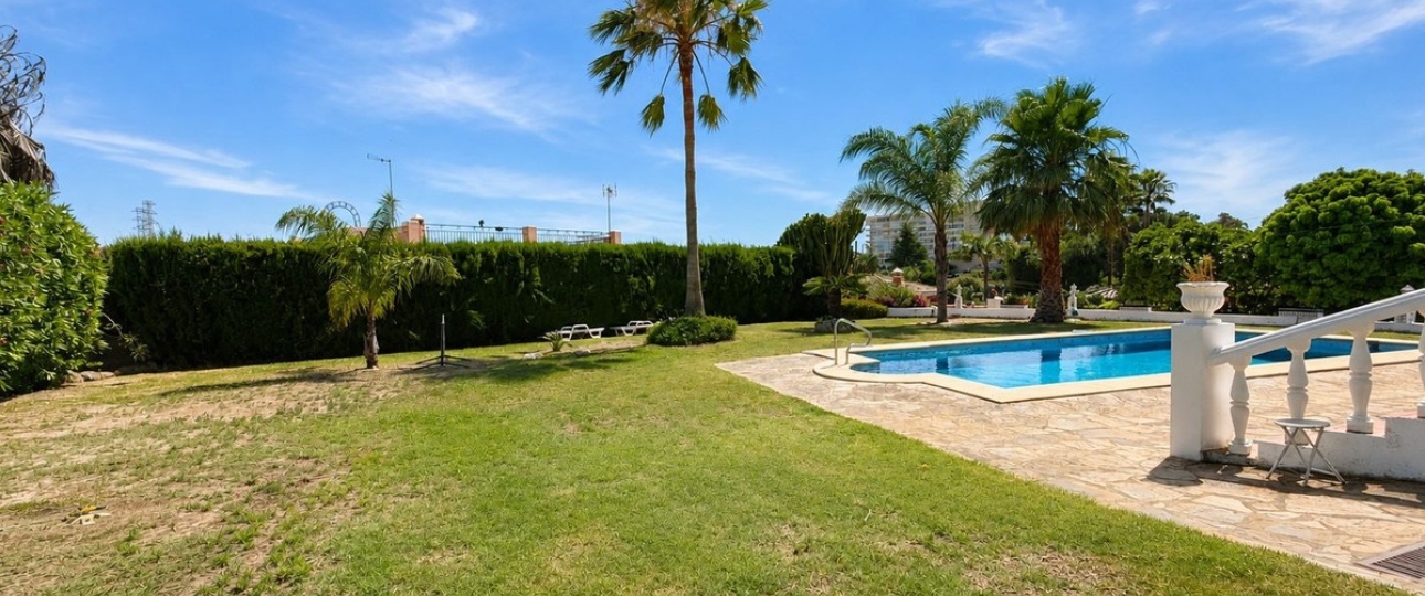 Wiederverkauf - Villa - Estepona - Estepona Centro