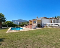 Wiederverkauf - Villa - Estepona - Estepona Centro